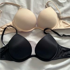 VICTORIAS SECRET PINK PUSH UP BRAS